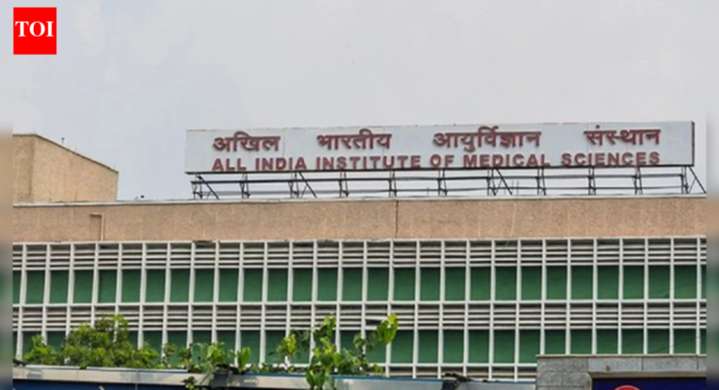 RTI: 11 AIIMS मध्ये 10 पैकी चार प्राध्यापक पदे रिक्त आहेत