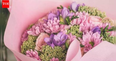 तुमचा पुष्पगुच्छ दिवसभर ताजे आणि सुगंधित ठेवण्याचे 5 सोपे मार्ग |