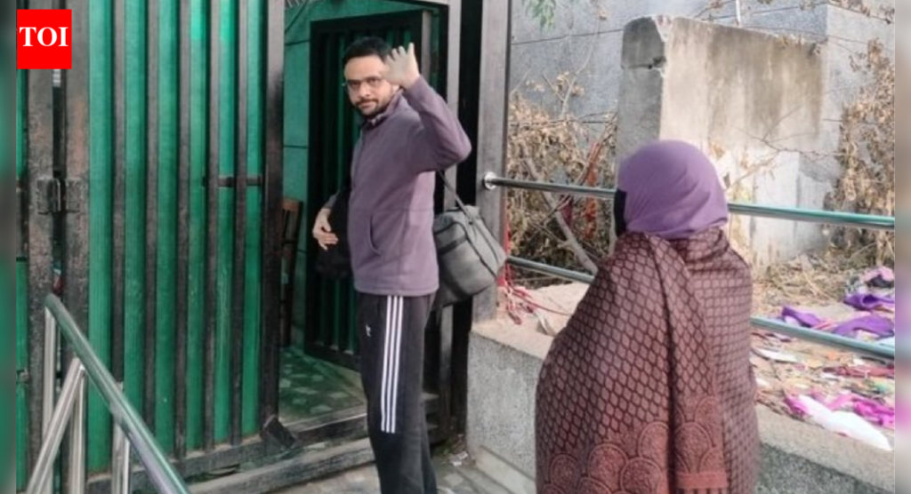 ‘एक वर्षानंतर जामिनासाठी प्रार्थना करू शकतो’: उमर खालिद, शर्जील इमाम तुरुंगात राहतील – दिल्ली दंगलीप्रकरणी सर्वोच्च न्यायालयाच्या निकालातील महत्त्वाचे मुद्दे