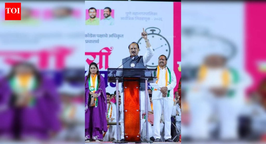 अजित पवार यांनी शहरातील नागरी अपयशासाठी पीएमसी नेतृत्वाला जबाबदार धरले