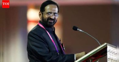 सुरेश कलमाडी, भारतीय क्रीडा क्षेत्रातील जानुस पुरुष