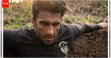 धुरंधर पूर्ण चित्रपट संग्रह: ‘धुरंधर’ बॉक्स ऑफिस कलेक्शन दिवस 34: रणवीर सिंग-अक्षय खन्ना स्टारर चित्रपटाने सर्वाधिक कमाई करणारा हिंदी चित्रपट म्हणून विक्रम वाढवला |