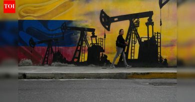 स्पष्ट केले: व्हेनेझुएलाच्या क्रूडमुळे अमेरिकन ग्राहकांना स्वस्त पेट्रोल मिळेल का?