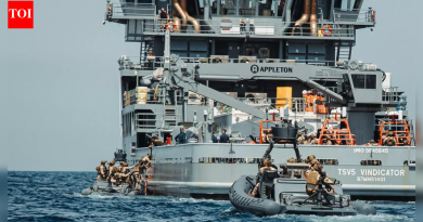 अमेरिकेने जप्त केलेले तेल टँकर पंक्ती: ताब्यात घेतलेल्या क्रूमध्ये 3 भारतीय; मॉस्कोने मानवी उपचारांची मागणी केली