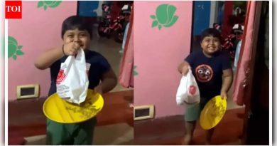 बिर्याणी ऑर्डर केल्यावर तरुणाचा आनंद व्हायरल; इंटरनेट त्याला ‘बिर्याणी पग्लू’ म्हणतो |