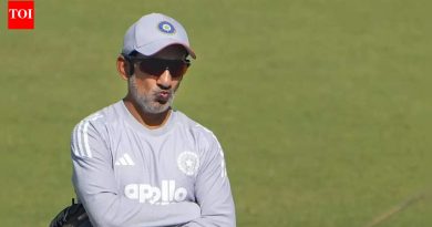 IND vs NZ: पहिल्या वनडेपूर्वी भारताला दुखापतीची भीती; स्टार बॅटर नेटमध्ये आदळल्यानंतर वेदनांनी मैदान सोडले | क्रिकेट बातम्या