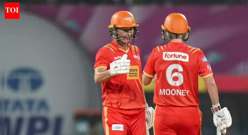 गुजरात जायंट्स 0.5 षटकात 0/0 | MI vs GG, WPL लाइव्ह स्कोअर: मुंबई इंडियन्सने नाणेफेक जिंकून, गुजरात जायंट्सविरुद्ध प्रथम क्षेत्ररक्षण निवडले