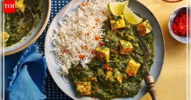 ‘काय गंमत आहे’: 0,000 पलक पनीर सेटलमेंट ऑनलाइन पुनरुत्थान; 2 भारतीय पीएचडी विद्यार्थी अन्न-गंध वर्णद्वेष प्रकरणात विजयी