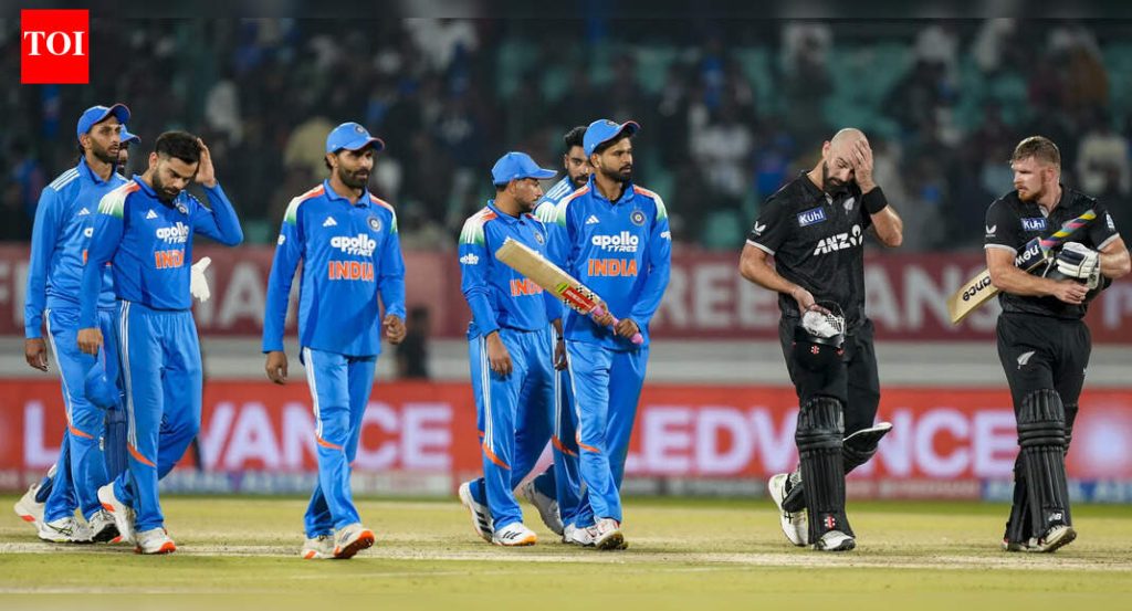 IND vs NZ: केएल राहुलचे शतक व्यर्थ; डॅरिल मिशेलने न्यूझीलंडला 7 गडी राखून विजय मिळवून दिला; मालिका 1-1 अशी बरोबरीत
