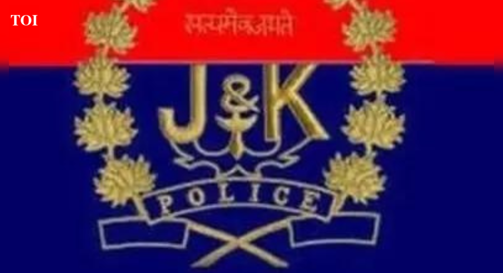 J&K पोलिसांनी ‘संशयित’ कबुतर वन्यजीव विभागाच्या ताब्यात दिले श्रीनगर बातम्या
