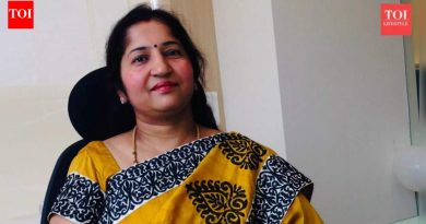 माझ्या वडिलांच्या अंत्यसंस्कारासाठी माझ्या आईने आमचा छताचा पंखा विकला: एका लहान शहरापासून ते ₹157-कोटींच्या साम्राज्यापर्यंत; ग्वाल्हेर महिलेची अतुलनीय यशोगाथा |