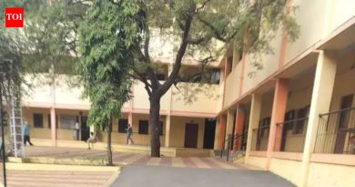 पुण्यातील उच्च दर्जाचे क्षेत्र, राहणीमानात उच्च, मतदानाची नागरिकांची जबाबदारी कमी