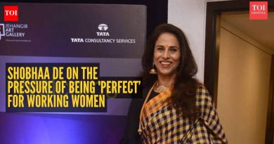 “अमेरिका भारताच्या 20 वर्षांनी मागे आहे”: शोभा डे यांची कामाच्या ठिकाणी महिलांवर कठोर भूमिका