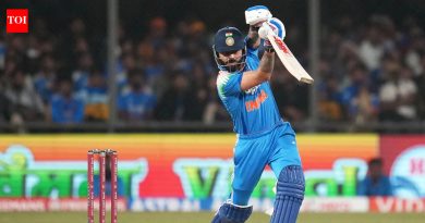 विराट कोहलीने एकदिवसीय इतिहासाचे पुनर्लेखन केले, रिकी पाँटिंगला मागे टाकून आतापर्यंतचा सर्वोच्च…