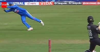 IND vs NZ: तिसऱ्या एकदिवसीय सामन्यात विल यंगला बाद करण्यासाठी रवींद्र जडेजा उडता गरुड वळला – पहा