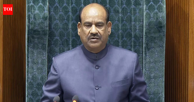 नियम बदल: लोकसभा खासदार त्यांच्या जागेवरूनच उपस्थिती दर्शवू शकतात