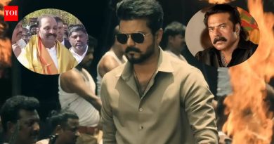 ‘जन नायगन’ सेन्सॉर अपडेट, गीतकार वैरामुथू, मामूट्टी-अदूर गोपालकृष्णन यांच्यावर चप्पल फेकली: दिवसाचे शीर्ष 5 दक्षिण वृत्तनिर्माते | तमिळ चित्रपट बातम्या