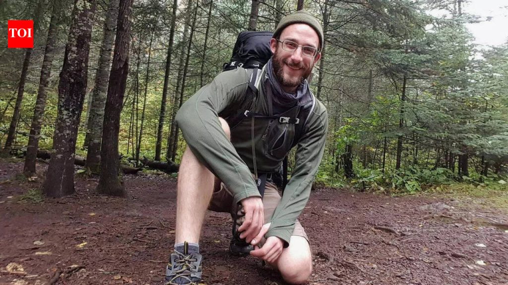 ॲलेक्स प्रीटीकडे बंदूक होती का? ICE एजंट वाईटरित्या प्रशिक्षित आहेत का? मिनियापोलिस शूटिंगबद्दल वारंवार विचारले जाणारे प्रश्न | जागतिक बातम्या