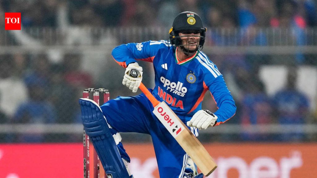 ‘अजूनही 12 चेंडूत 50 धावा काढू शकत नाही’: युवराज सिंगचा अभिषेक शर्मासाठी खेळकर झटका | क्रिकेट बातम्या