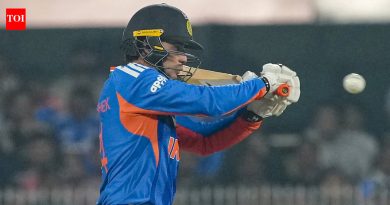 ‘इसने हिंदुस्तान की गेम बदल कर दी है’: भारताच्या T20 विश्वचषक विजेतेपदाच्या बचावासाठी जसप्रीत बुमराह, हार्दिक पंड्याइतकीच अभिषेक शर्माची गरज का आहे | क्रिकेट बातम्या