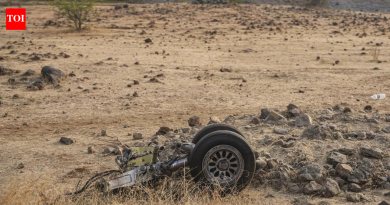 Ajit Pawar विमान अपघातानंतर, IAF ने बारामतीतील विमानतळ ऑपरेशन्समध्ये मदत करण्यासाठी हवाई वाहतूक नियंत्रण पथकाची धाव घेतली | पुणे बातम्या