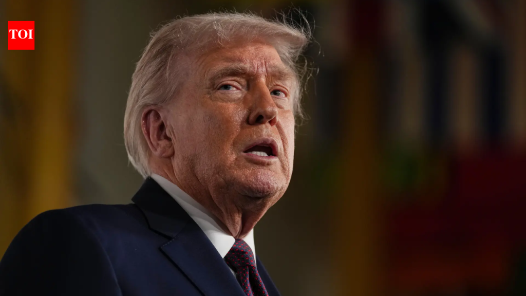 ‘खूप मोठी, शक्तिशाली जहाजे इराणला जात आहेत’: डोनाल्ड ट्रम्प यांनी तेहरानला इशारा दिला; तो काय मागत आहे