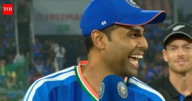 ‘ओह माय गॉड’: संजू सॅमसनवर जमावाला फसवल्यानंतर भारताचा कर्णधार सूर्यकुमार यादव व्हायरल झाला – पहा | क्रिकेट बातम्या