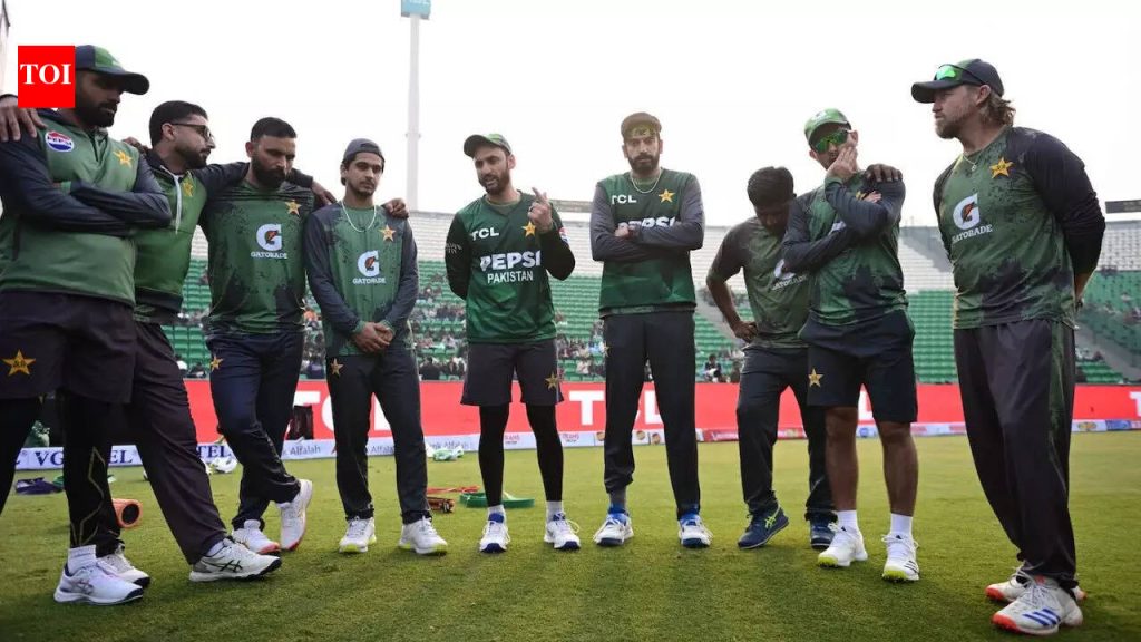 ‘आयसीसी झोपत होती का?’: भारताच्या बहिष्काराच्या वादात ‘पीसीबीने मागे हटू नये’ असे माजी पाकिस्तानी स्टार म्हणतात