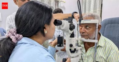 दक्षिण कमांड मेडिकल युनिट्स 120 सीमावर्ती गावांमध्ये डोळ्यांच्या समस्यांसाठी 2,500 लोकांची तपासणी करतात