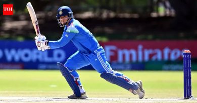 अंडर-19 विश्वचषक: वैभव सूर्यवंशी, ॲरॉन जॉर्ज चमकल्याने भारताने अफगाणिस्तानला सात विकेट्सने पराभूत करून अंतिम फेरी गाठली.