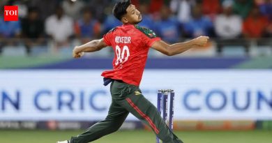 आयपीएल वगळल्यानंतर, लाहोर कलंदरने बांगलादेशचा वेगवान गोलंदाज मुस्तफिझूर रहमानला पीएसएलसाठी करारबद्ध केले