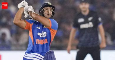 T20 विश्वचषक 2026: शिवम दुबे – हातात बॅट घेऊन एक ग्लॅडिएटर