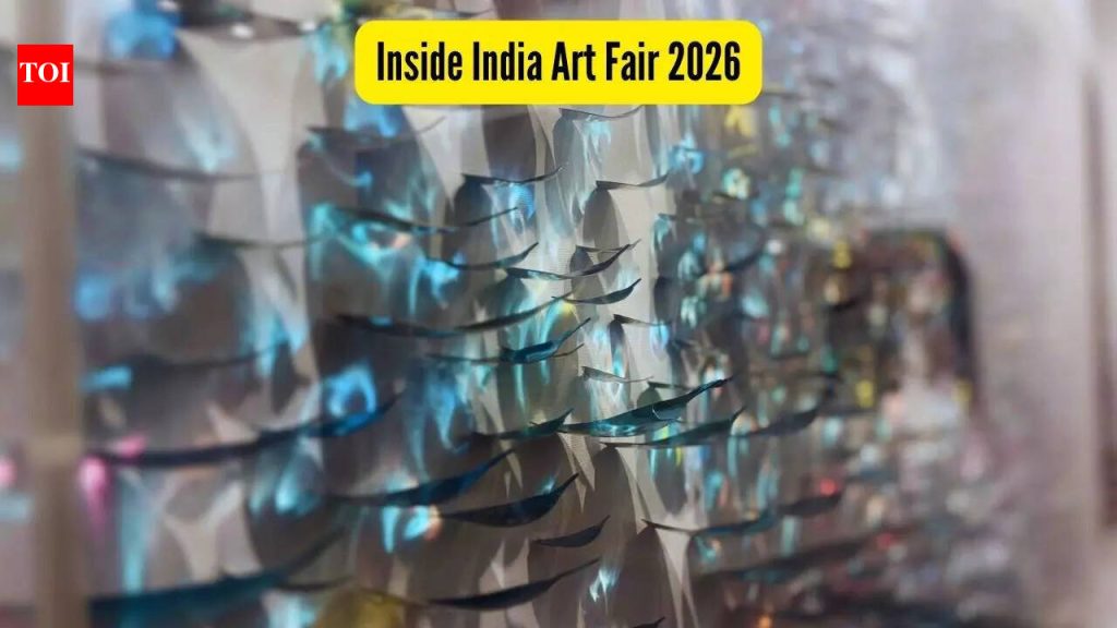 इनसाइड इंडिया आर्ट फेअर 2026: कोरियन कलेने अनोख्या कलाकृतीने लक्ष वेधले