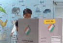 महाराष्ट्र जिल्हा परिषद निवडणूक: व्हिडिओमध्ये अल्पवयीन मुलगा ‘व्होट’ करताना दिसत आहे.