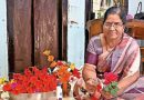 भाषण आणि श्रवणदोष असलेल्या मुलांसाठी कागदी गुलाब फुलतात
