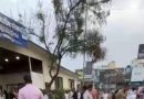 गुन्हेगारांना मोठा संदेश पाठवला: खराडी पोलिसांनी बेकायदेशीर मॉडिफाइड सायलेन्सर बसवलेल्या ४५ दुचाकी जप्त केल्या, बुलडोझरचा वापर करून एक्झॉस्ट क्रश