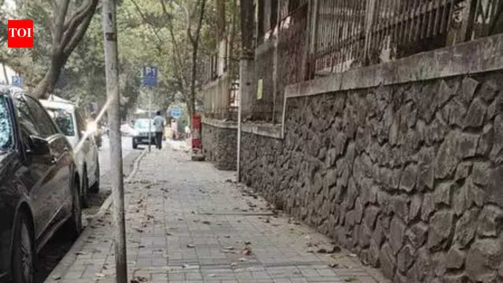 पीएमसीने सुरू असलेल्या मोहिमेत ‘अनावश्यक’ फूटपाथ दुरुस्तीवर नागरिकांच्या गटाचा आक्षेप