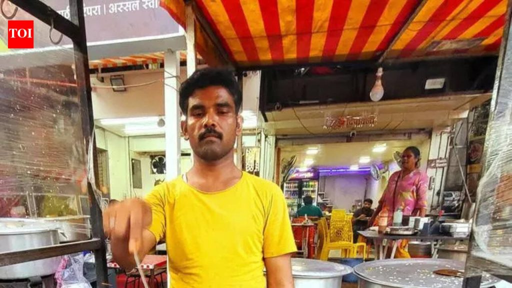 एलपीजीचा तुटवडा असूनही पारंपारिक स्वयंपाकामुळे पुण्यात रमजान खाद्यपदार्थांचे स्टॉल चालू राहतात