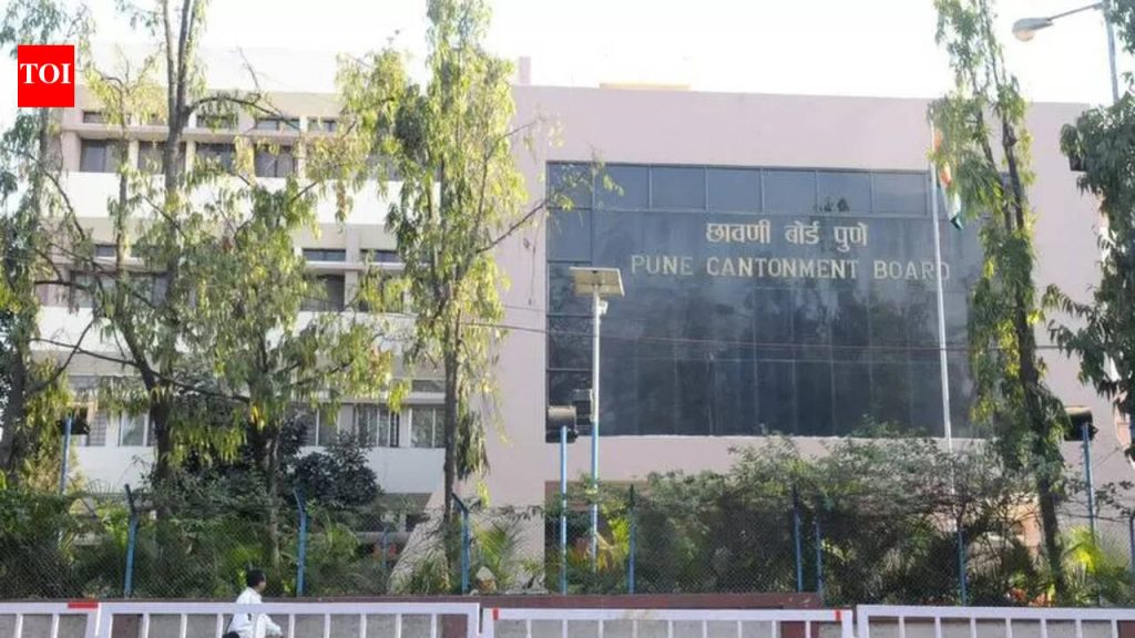 आर्थिक संकटाच्या पार्श्वभूमीवर अतिरिक्त संरक्षण सचिवांनी PCB चा आढावा घेतला