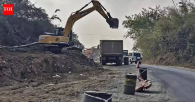 कोल्हापूर आणि रत्नागिरीला जोडणाऱ्या नवीन घाट रस्त्यांबाबत बैठक