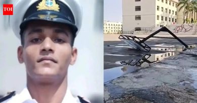 पुण्यातील मरीन इंजिनीअरिंगच्या विद्यार्थ्याचा बास्केटबॉल पोस्ट कोसळल्याने मृत्यू झाला